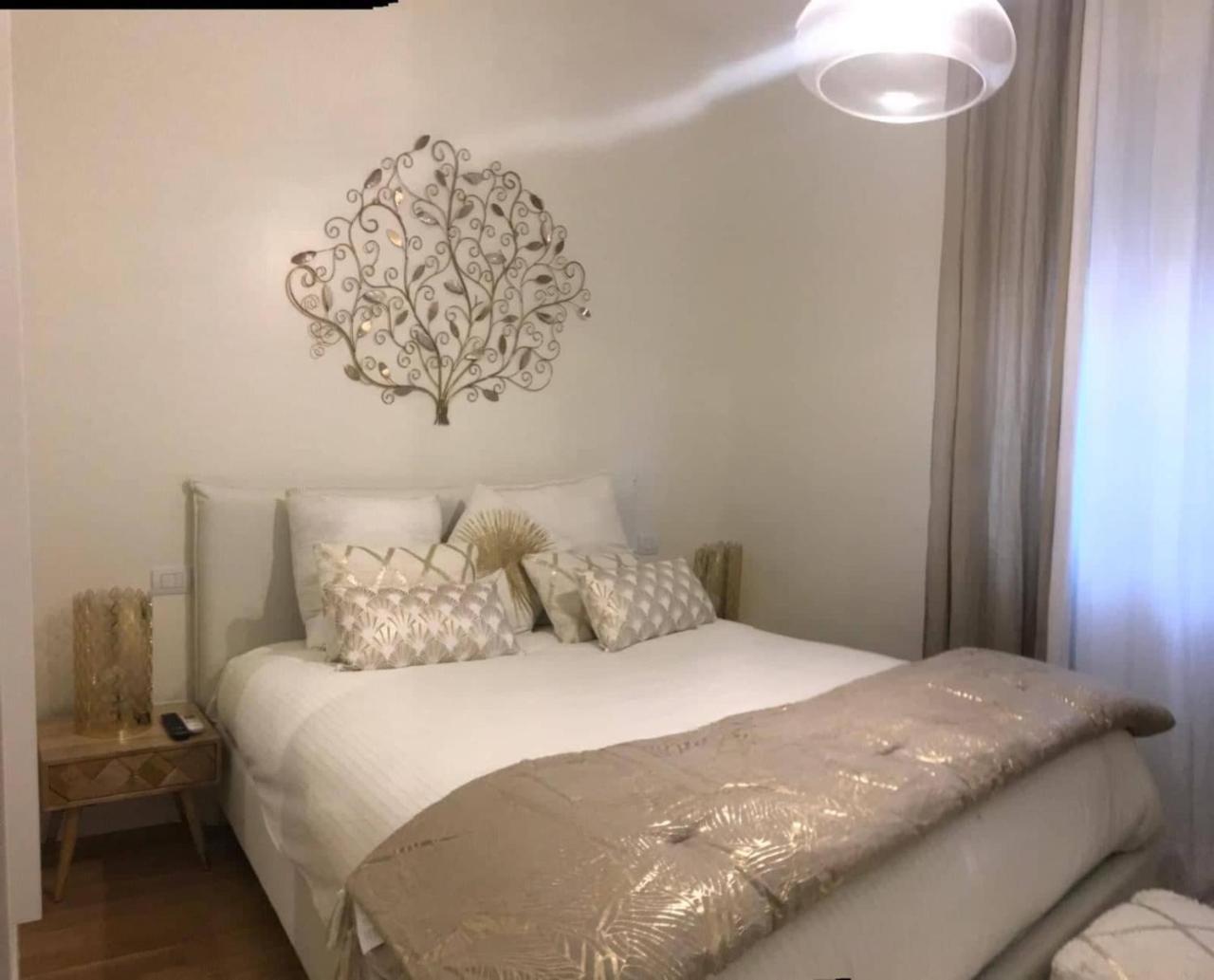 Gatto Bianco Apartment บารี ภายนอก รูปภาพ